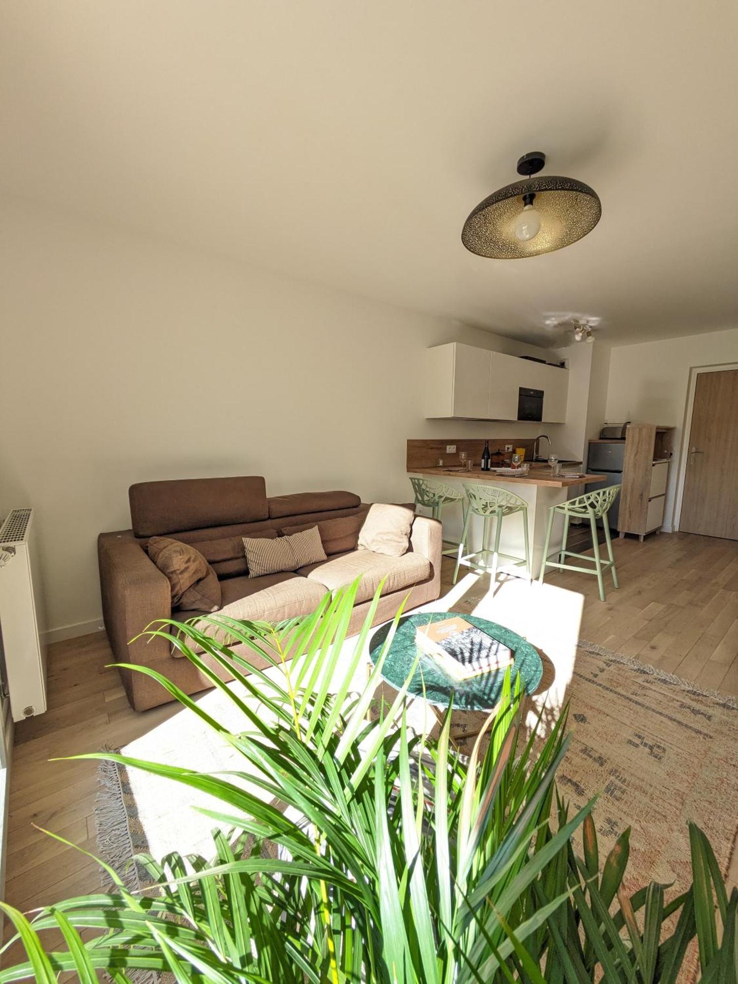 Appartement De Standing Avec Jardin 克拉马 外观 照片